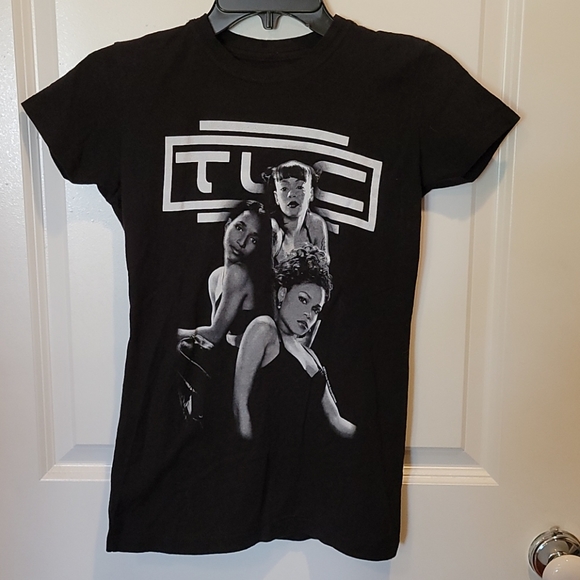 TLC Classic Rapper T-shirt - Picture 3 of 3